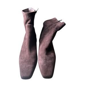 Steve Madden Chocolate Low Heel Side Zip Suede Bootie Sz 9